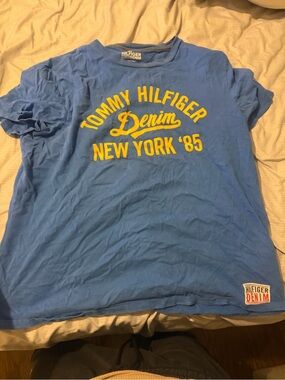Blue Tommy Hilfiger shirt No damage like new